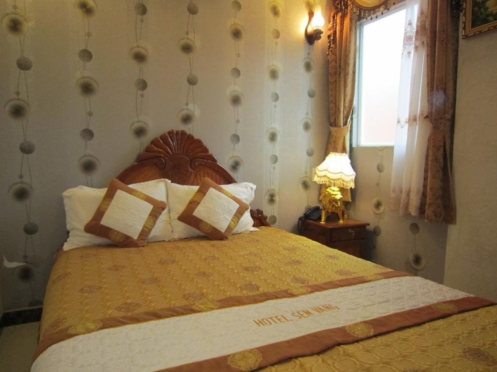 Sen Vang Hotel Thành Pho Ho Chí Minh Esterno foto
