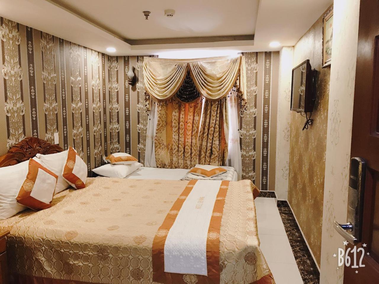 Sen Vang Hotel Thành Pho Ho Chí Minh Esterno foto
